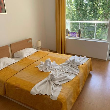 Mng Holiday Yassen Apartments Солнечный берег Экстерьер фото