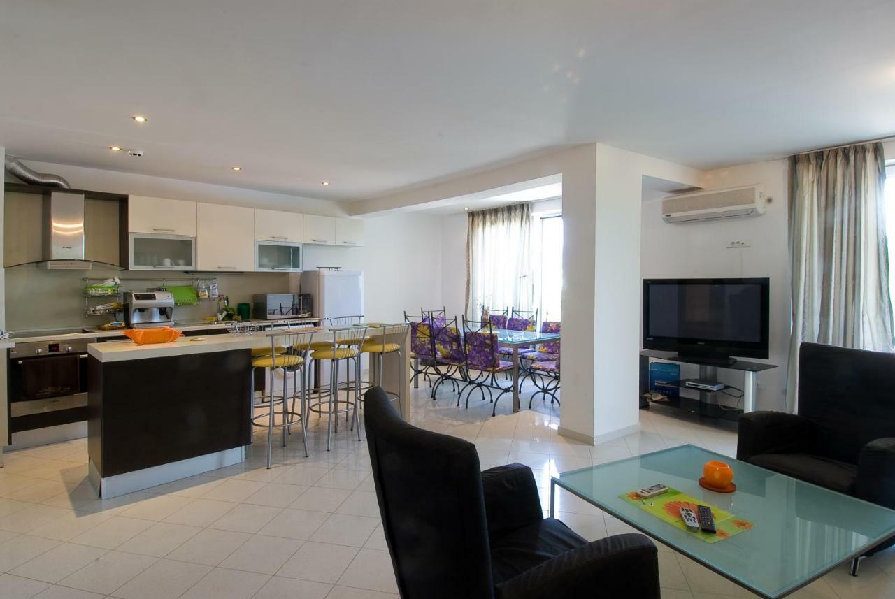 Mng Holiday Yassen Apartments Солнечный берег Экстерьер фото